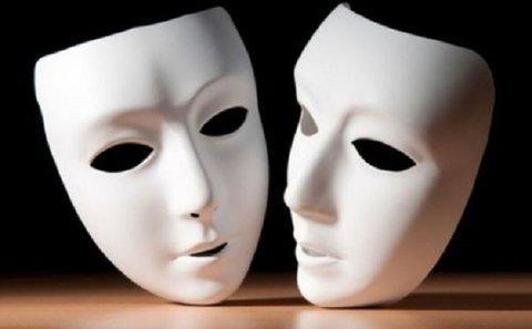 روایت برزخ ذهنی و روحی انسان ها در نمایش کامالوکا